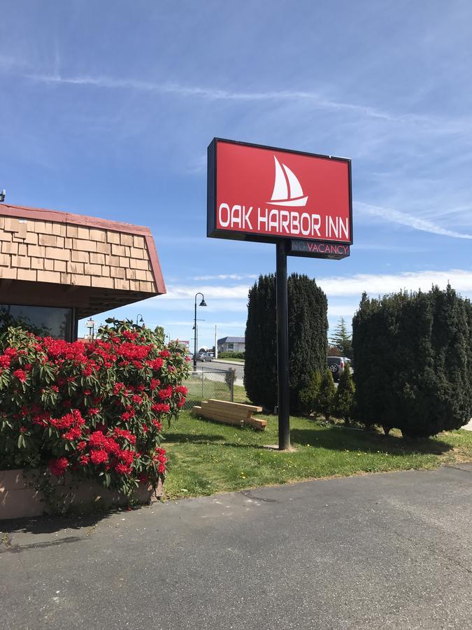 Oak Harbor Inn Exterior photo